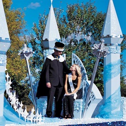 King and Queen Thrones Parade Float Kit
