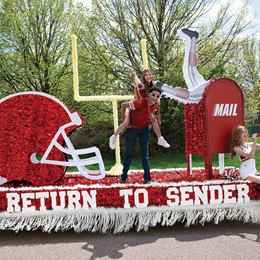 Red and White Return to Sender Complete Parade Float Theme